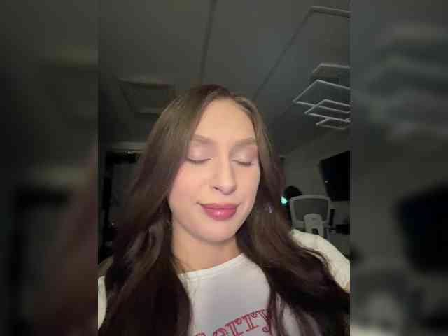 PARTYNEXTNEXT webcam