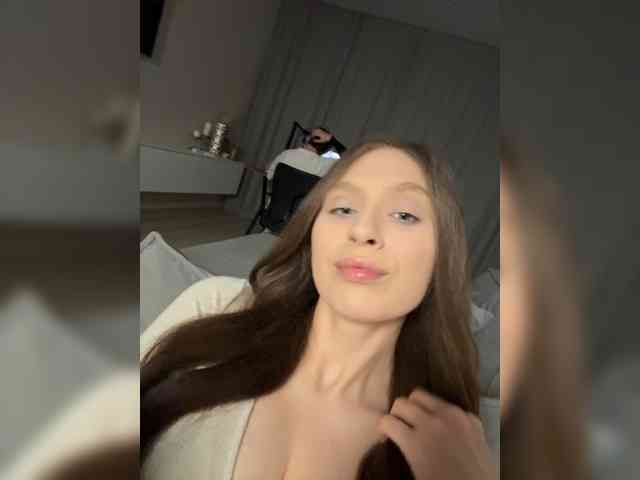 PARTYNEXTNEXT webcam