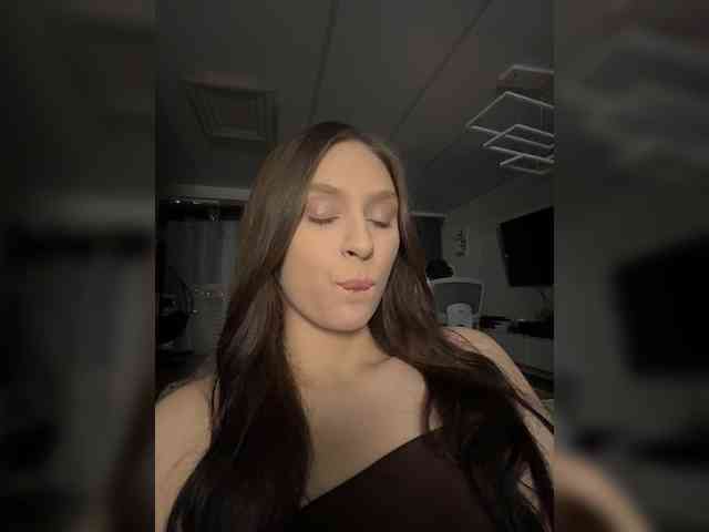 PARTYNEXTNEXT webcam