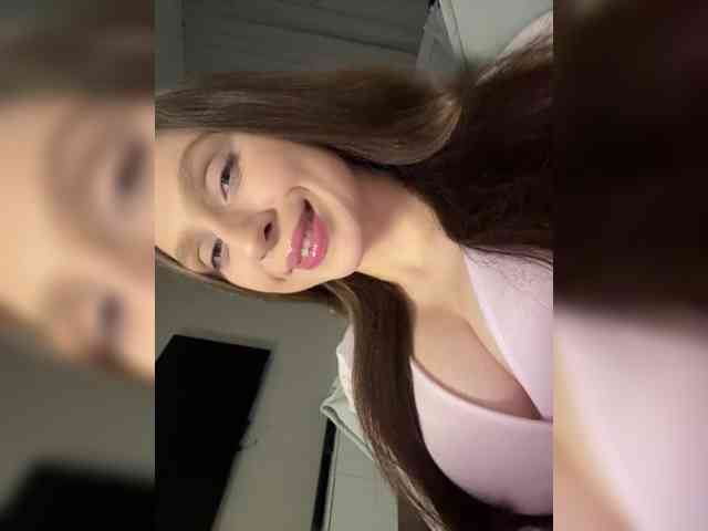 PARTYNEXTNEXT webcam
