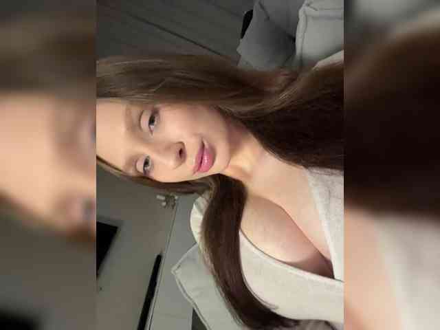PARTYNEXTNEXT webcam