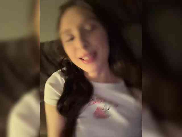 PARTYNEXTNEXT webcam