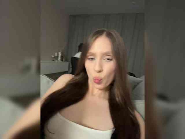 PARTYNEXTNEXT webcam