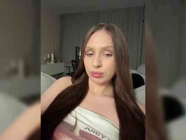 PARTYNEXTNEXT webcam