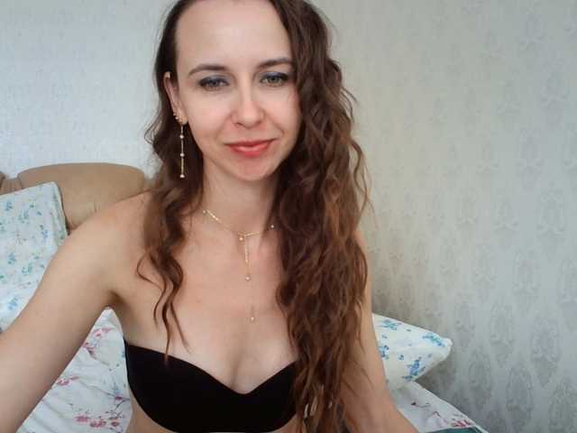 Eva674 live cam on BongaCams