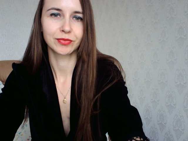 Eva674 — вебкам-модель
