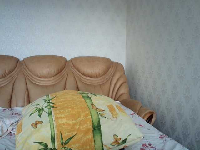 Eva674 live cam on BongaCams