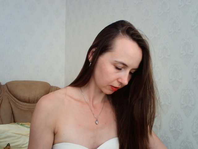 Eva674 live cam on BongaCams