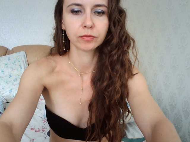 Eva674 live cam on BongaCams