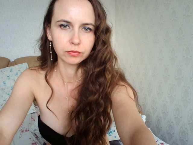 Eva674 live cam on BongaCams