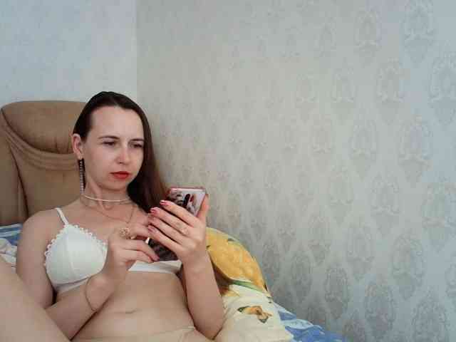 Eva674 Live Webcam on BongaCams