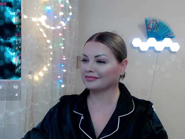 JewellFairy's BongaCams show and profile