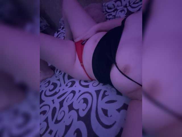 -PaRaZiTkA- live cam on BongaCams