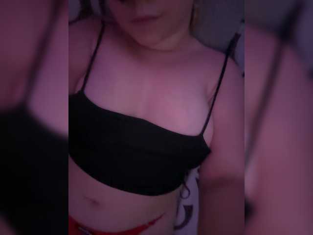 -PaRaZiTkA- live cam on BongaCams