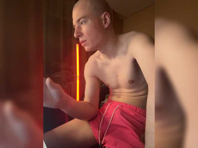 KINGBONGI live webcam show
