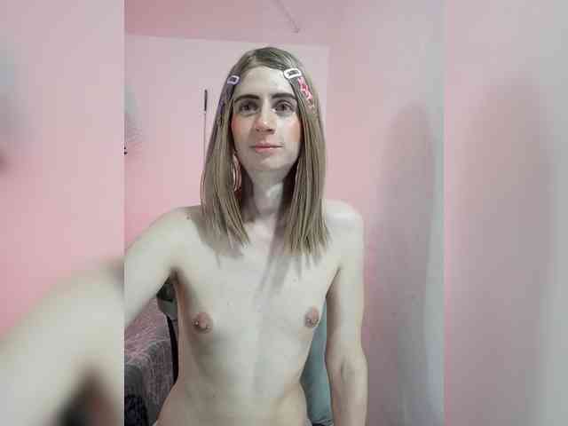 kim-edwards Live Webcam on BongaCams
