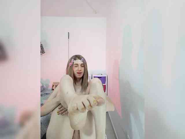 kim-edwards Sex Cam Show