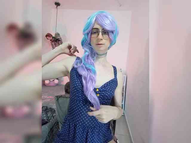kim-edwards Live Webcam on BongaCams