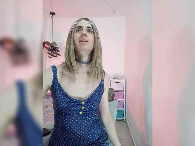 kim-edwards Sex Cam Show