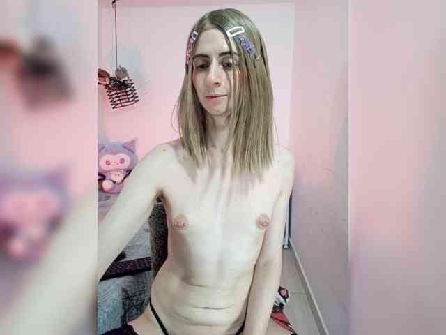 Kim-edwards's cam show statistics and live stream