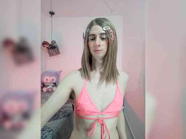 kim-edwards Live Webcam on BongaCams