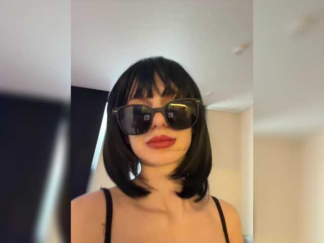 ember-7 live cam on BongaCams