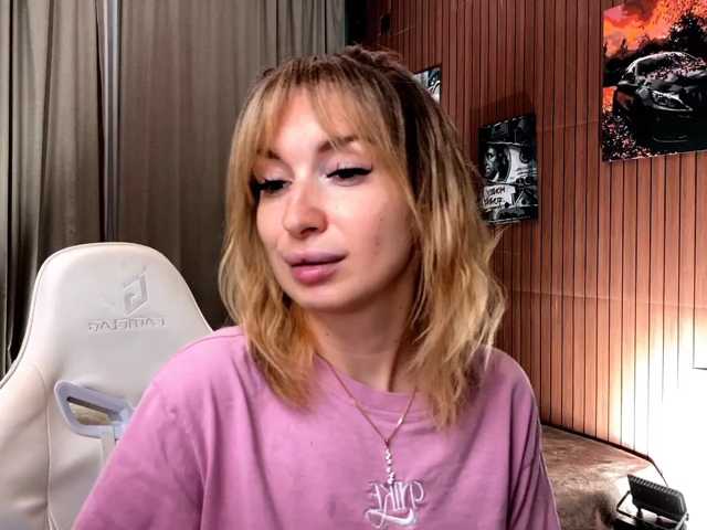 x-----x live cam on BongaCams