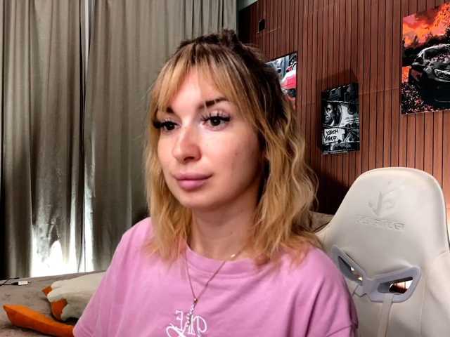 x-----x live cam on BongaCams