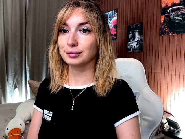 matreshka_ live cam preview