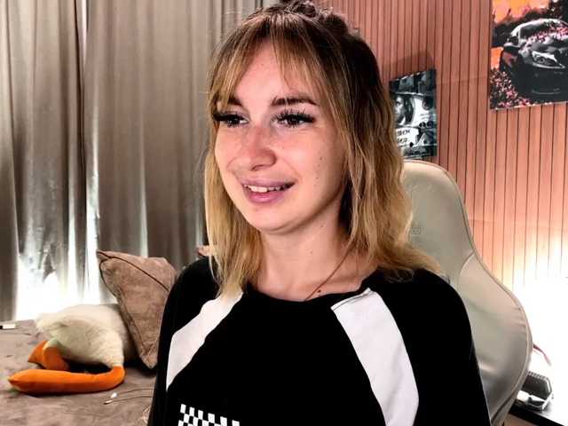x-----x live cam on BongaCams