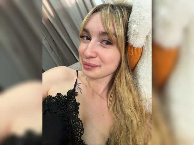 x-----x live cam on BongaCams