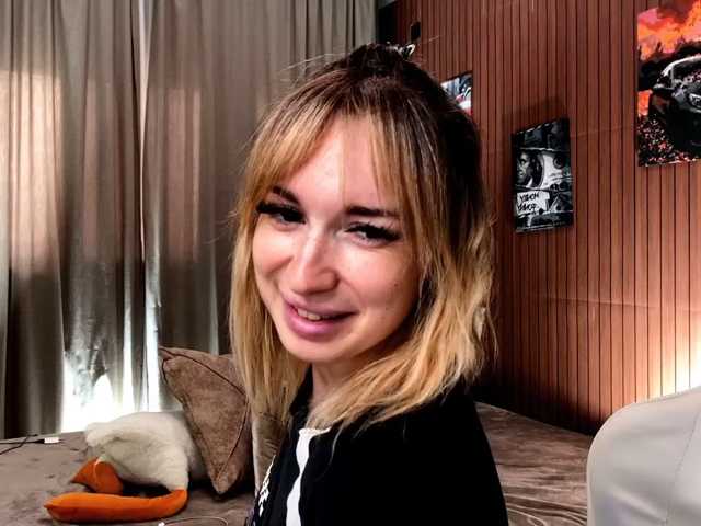 x-----x live cam on BongaCams