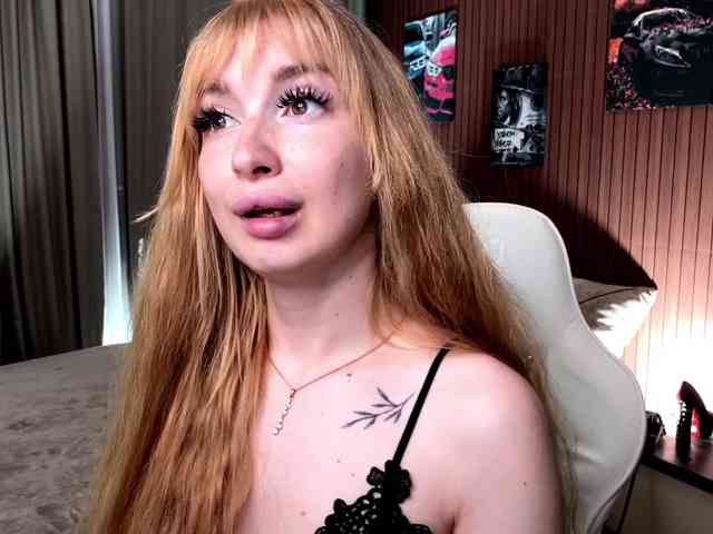 x-----x Sex Cam Show