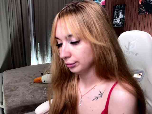 x-----x Sex Cam Show