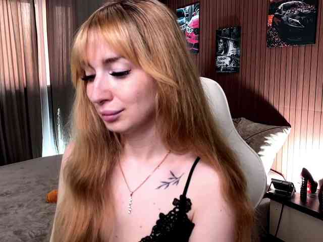 x-----x Sex Cam Show