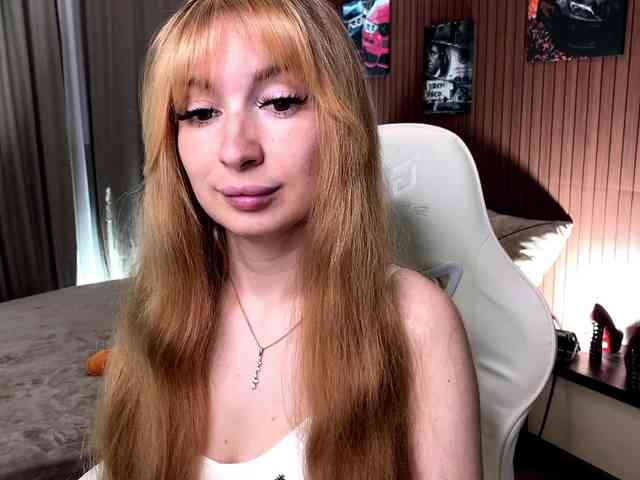 x-----x Sex Cam Show