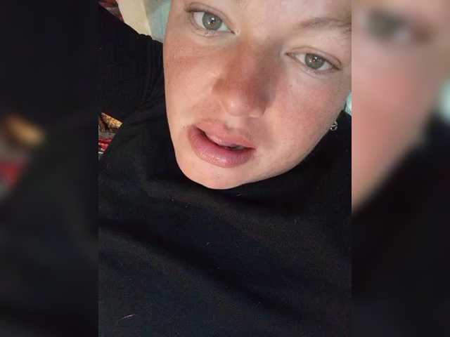 Juliamad live cam on BongaCams