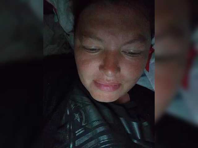 Juliamad's BongaCams show and profile