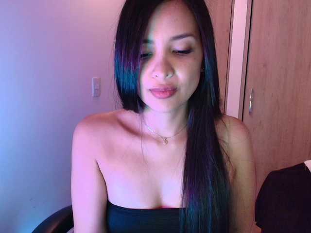 Sweety-Hottie live cam on BongaCams