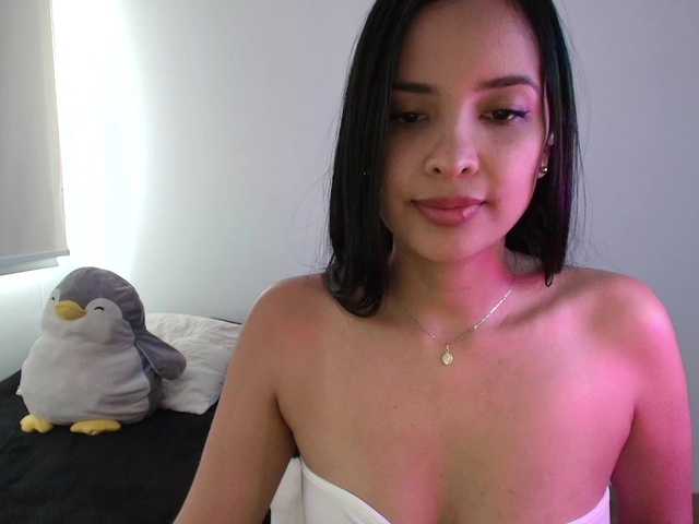 Sweety-Hottie live cam on BongaCams