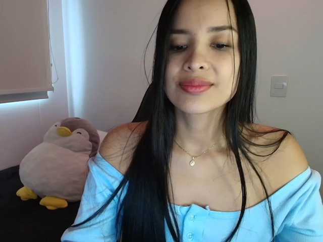 Sweety-Hottie webcam bongacams model stream image