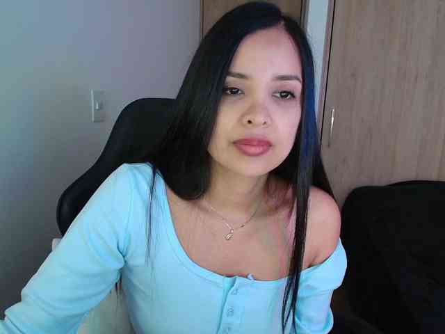 Sweety-Hottie webcam