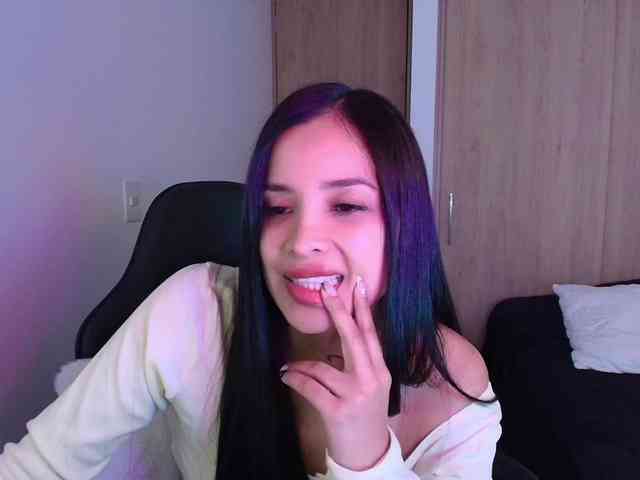 Sweety-Hottie webcam