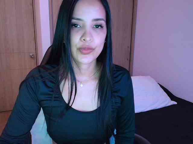 Sweety-Hottie webcam