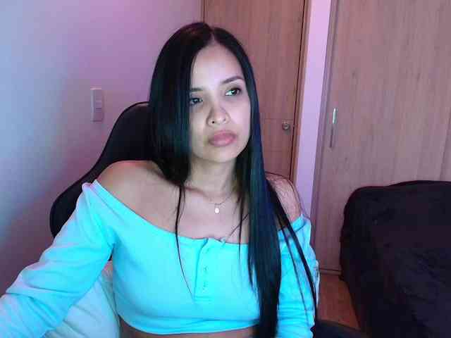 Sweety-Hottie webcam
