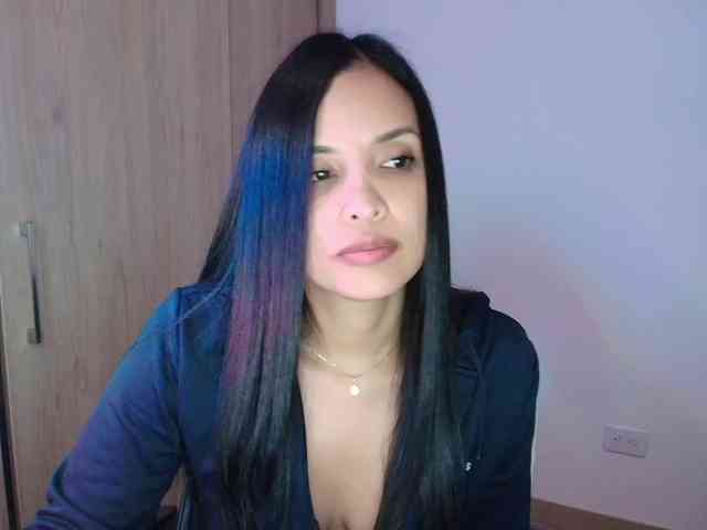 Sweety-Hottie webcam