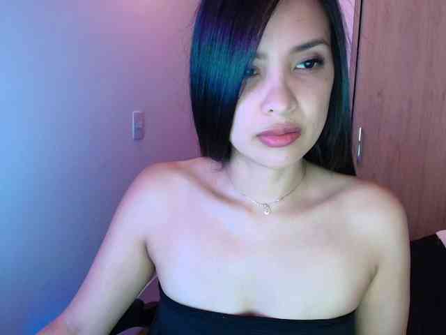 Sweety-Hottie webcam