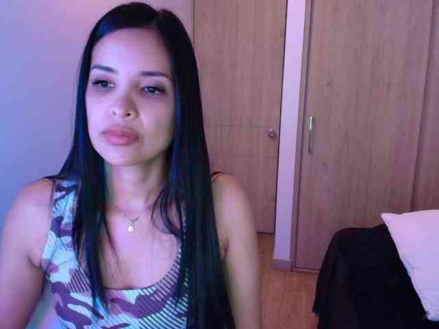 Sweety-Hottie webcam