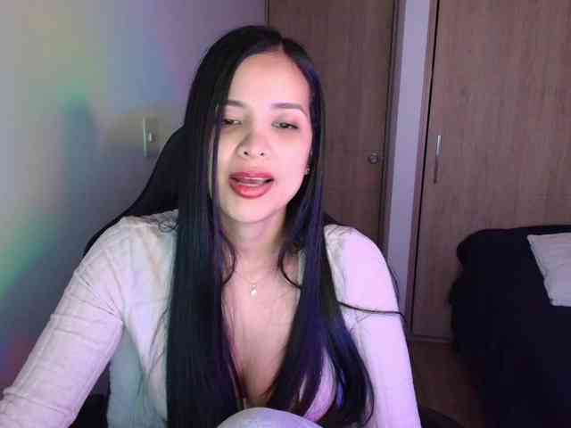 Sweety-Hottie webcam