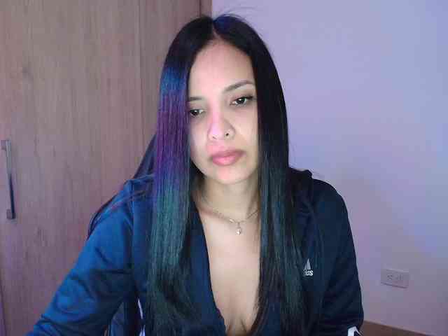 Sweety-Hottie webcam